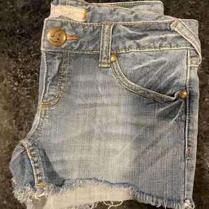 Freepeople medium wash denim shorts